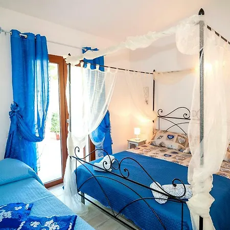 Sant'Anna Charming Apartments Budoni Exterior photo