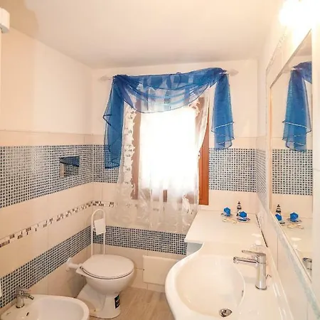 Sant'Anna Charming Apartments Budoni Exterior photo